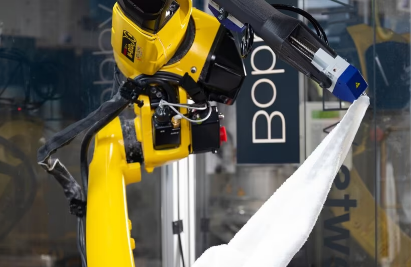 Промышленный робот Fanuc M-10𝑖D12