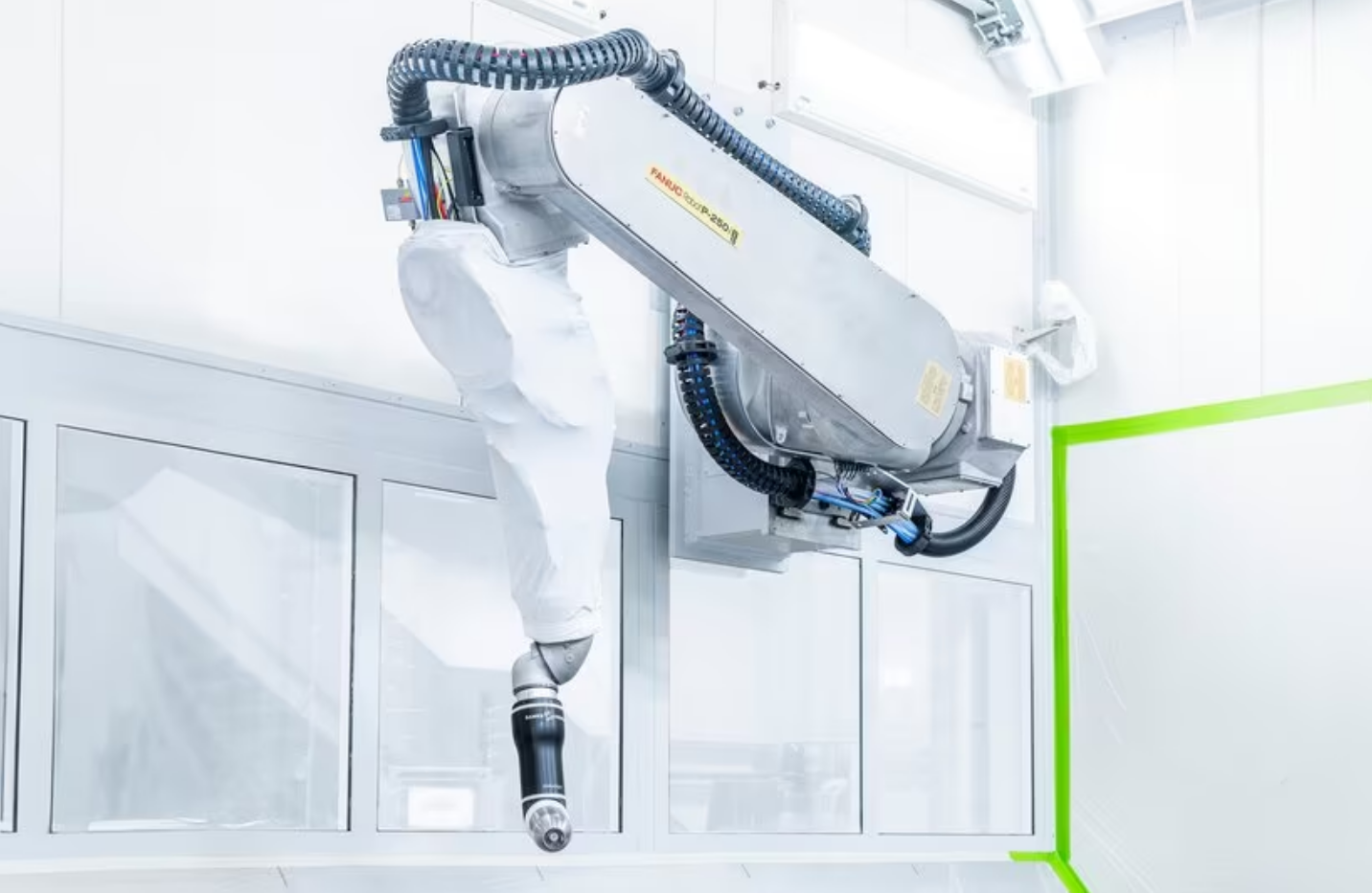 Промышленный робот Fanuc P-250iB/15 (Paint)