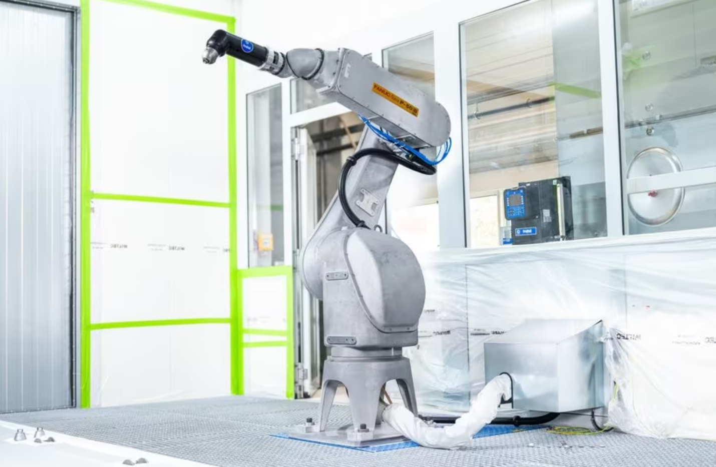 Промышленный робот Fanuc P-50iB/10L (Paint)